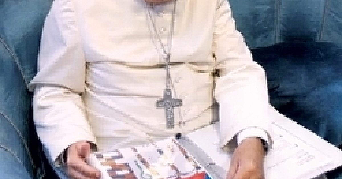 Pope Francis Loyola Press