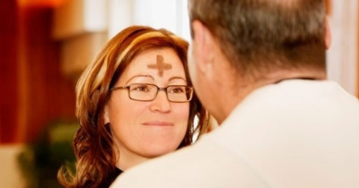 Finding God in Ash Wednesday | Loyola Press